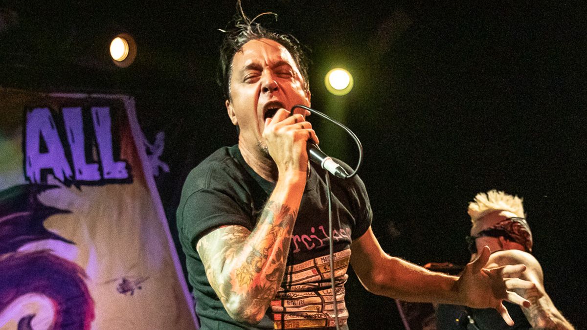 Featured image Legendary Frontman Lou Koller Dies at 59