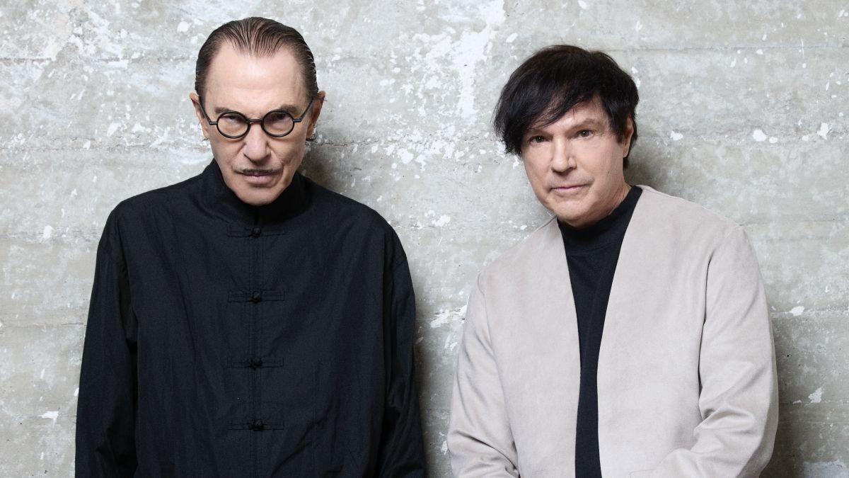 Featured image Sparks Live on the Moon with New Album