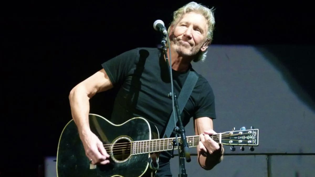 Featured image Roger Waters hopes Comfortably Numb remake is prophetic