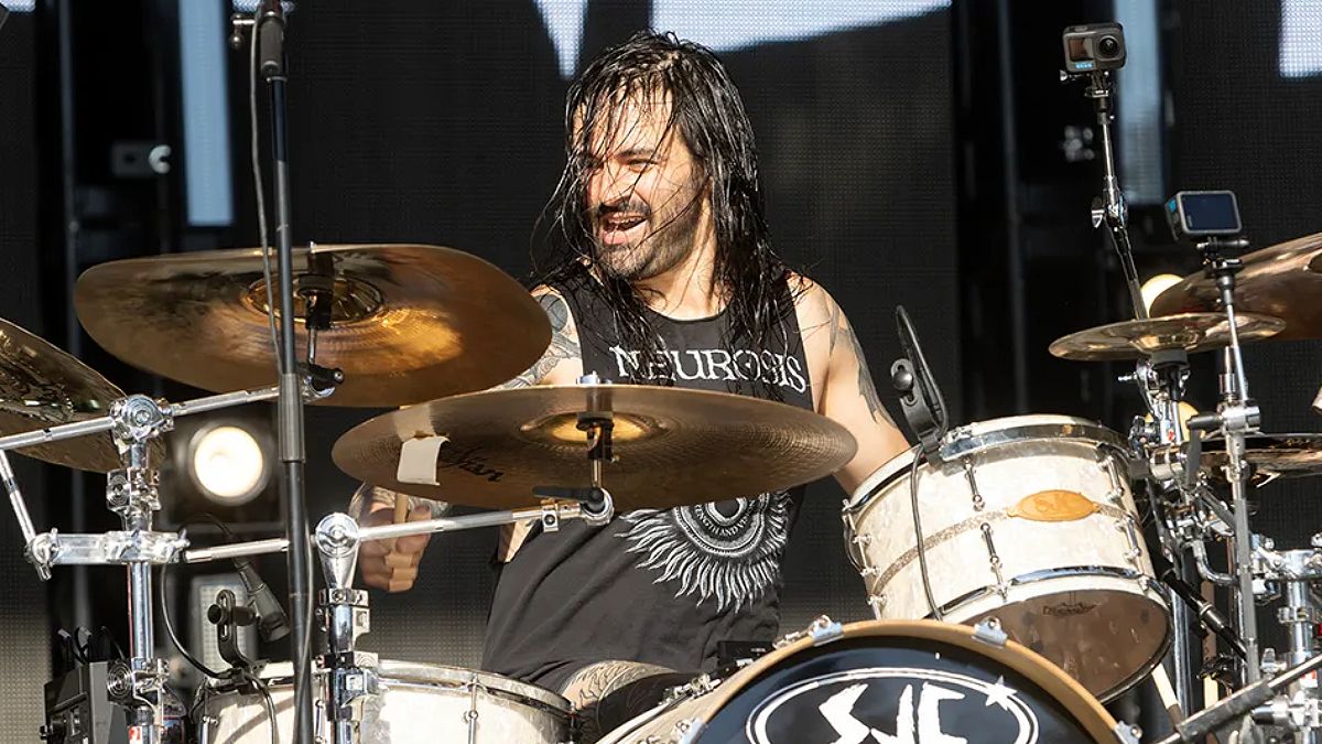 Featured image Jay Weinberg blocked from pursuing side projects by law