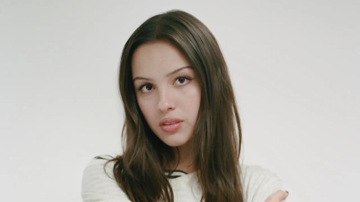 Featured image Olivia Rodrigo Drops New Song Serena Joy on Streaming
