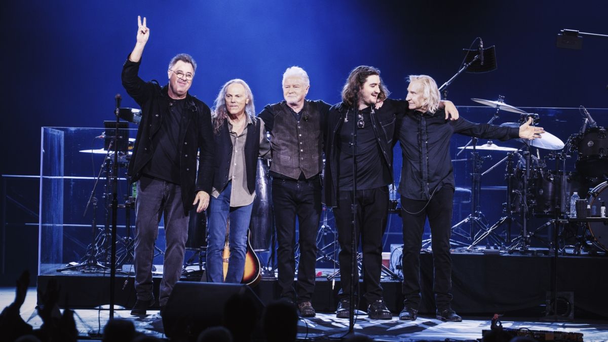 Featured image Eagles Extend Sphere Residency through Jan 2027