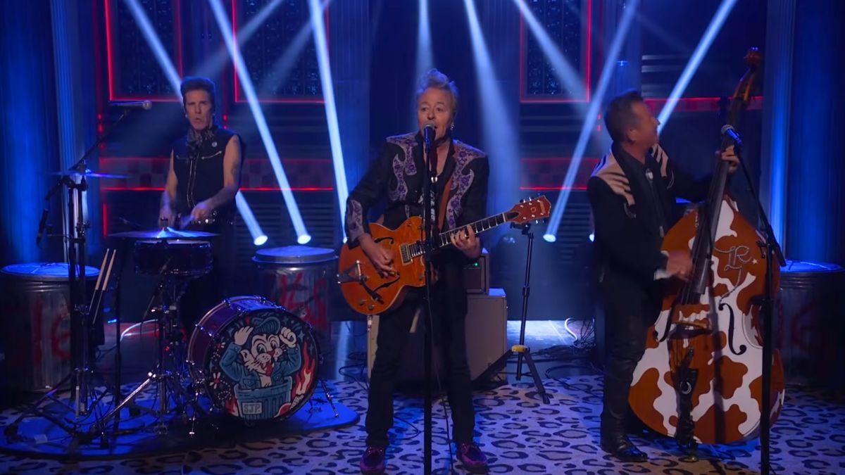 Featured image Stray Cats rock Fallon TV with Rock This Town