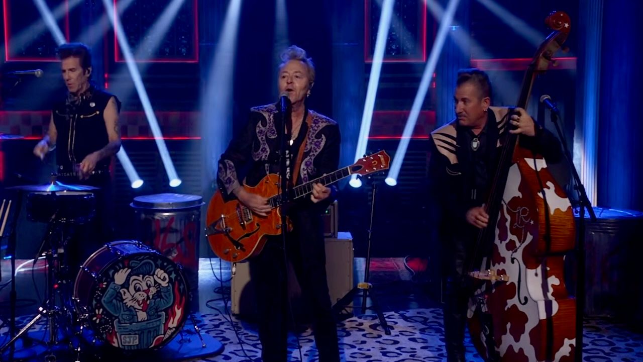 Featured image Stray Cats rock Fallon TV with Rock This Town