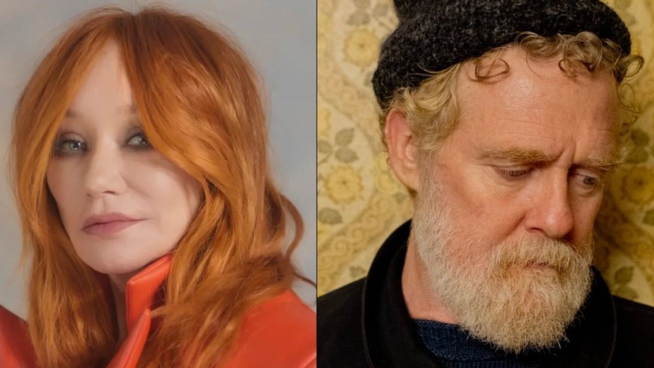 Featured image Watch Tori Amos cover Falling Slowly for Glen Hansard