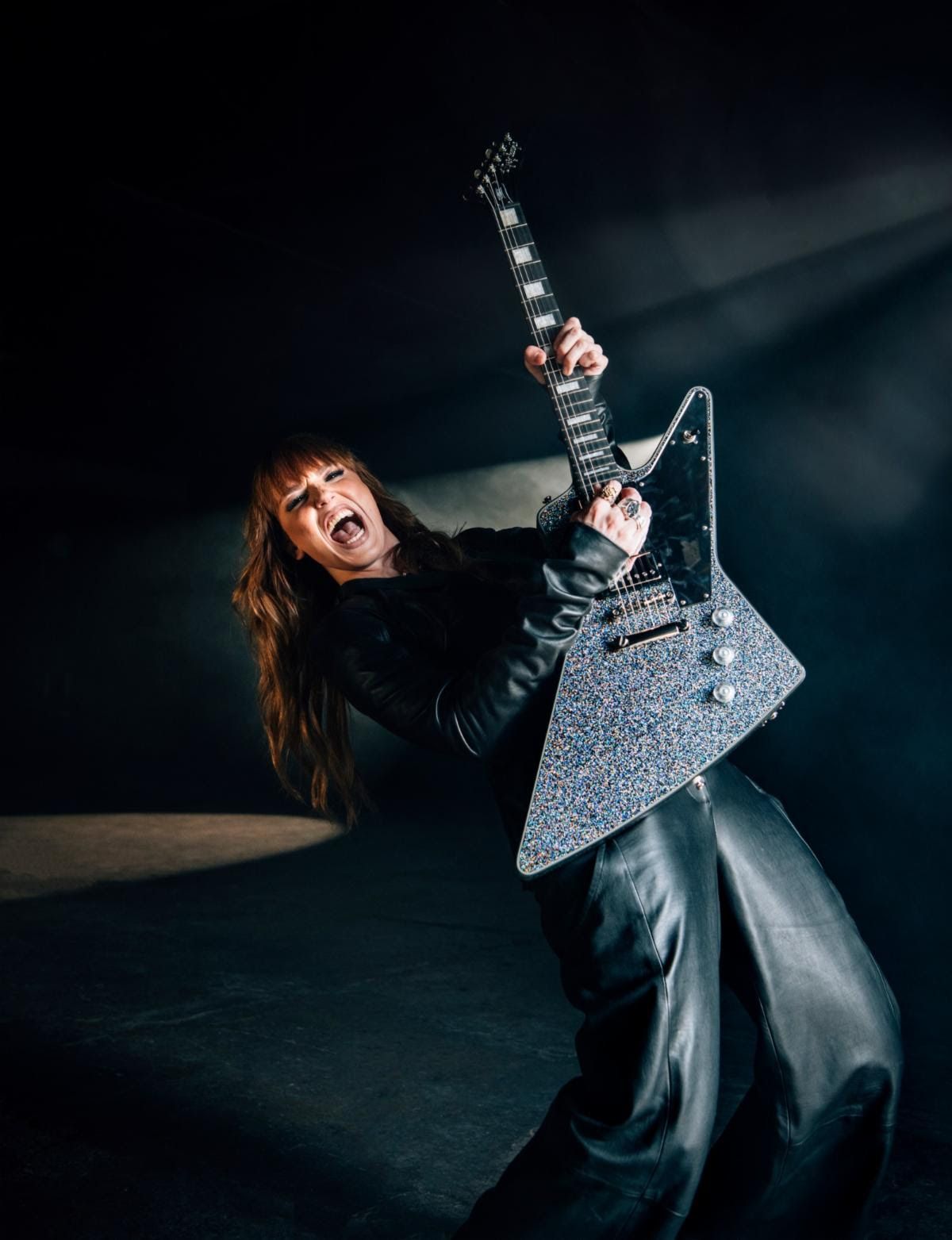 Featured image Lzzy Hale unveils holographic Explorer Classic guitar