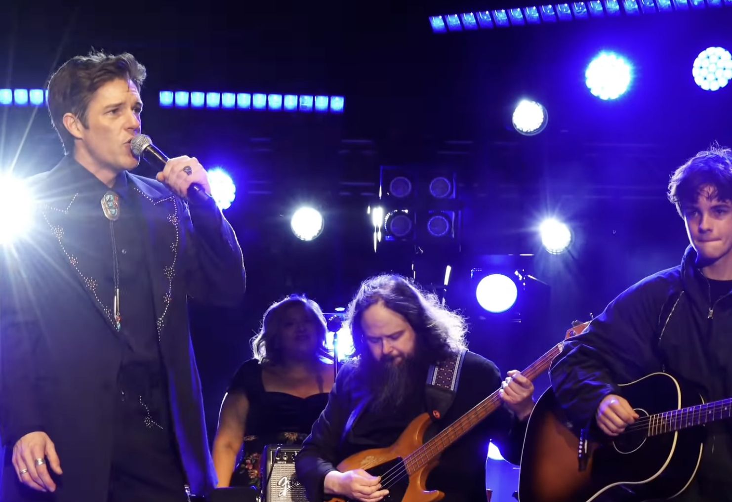 Featured image Brandon Flowers and Son Cover Oasis Dont Look Back in Anger