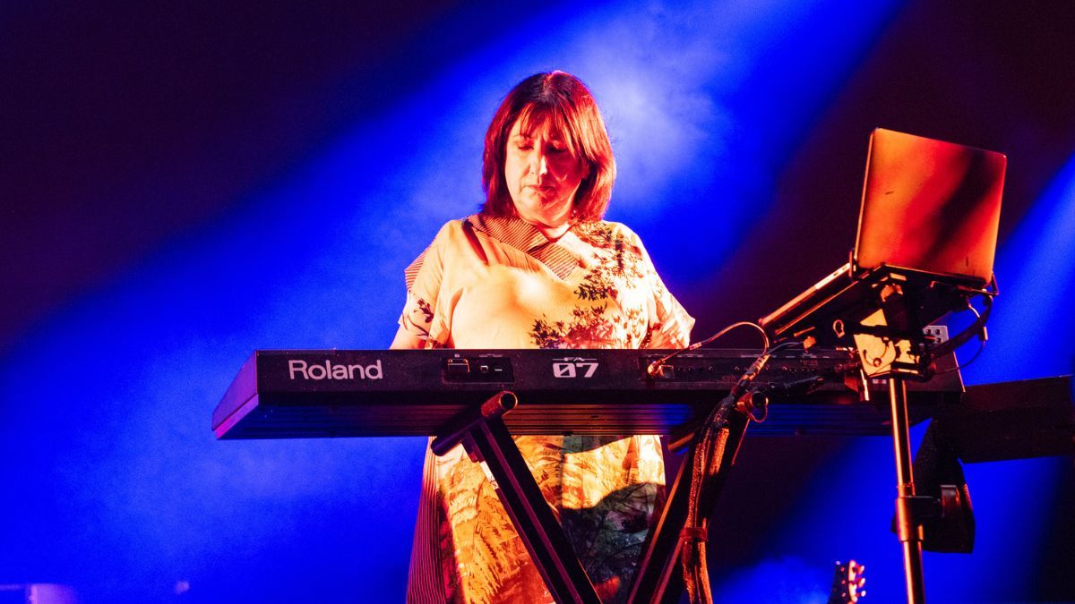 Featured image Gillian Gilbert is battling cancer New Order confirms